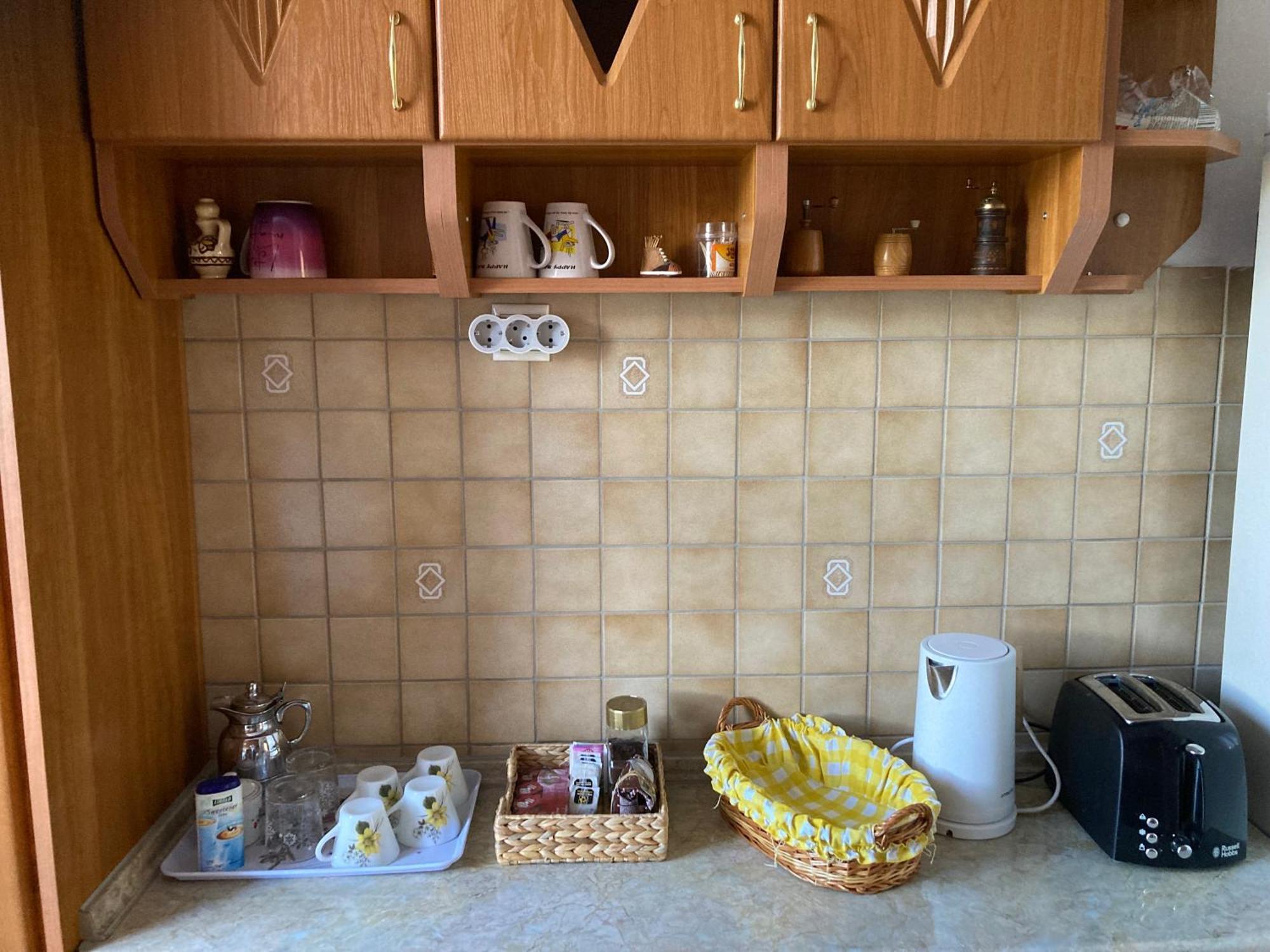 Belvarosi Classic Apartman 85 Square Meters Szombathely Bagian luar foto